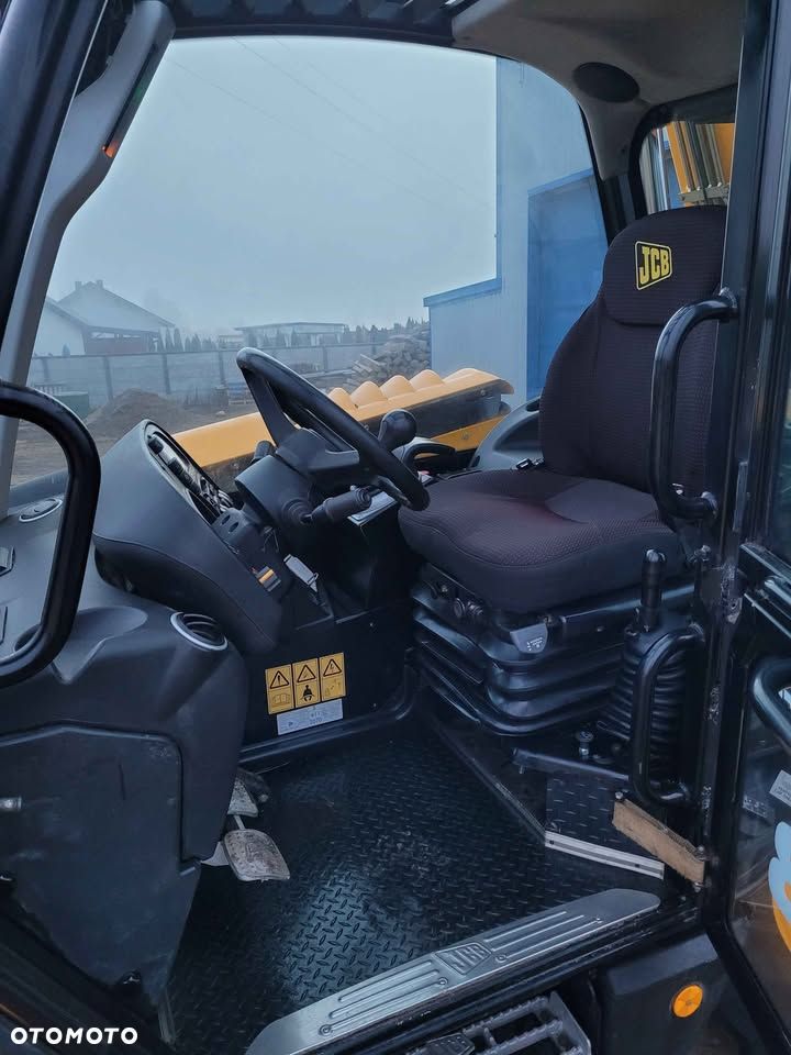 JCB 531 - 70 agri super 40km/h 6 biegów, ROK 2013 - 7