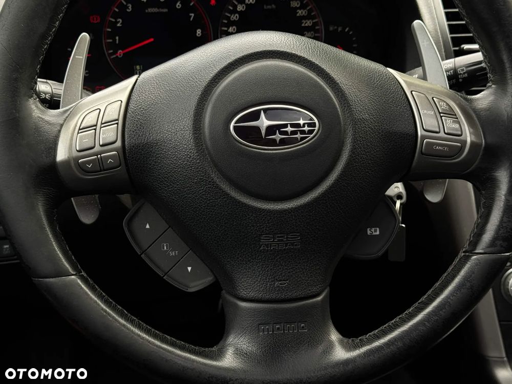 Subaru Legacy 3.0 H6 NAV - 29