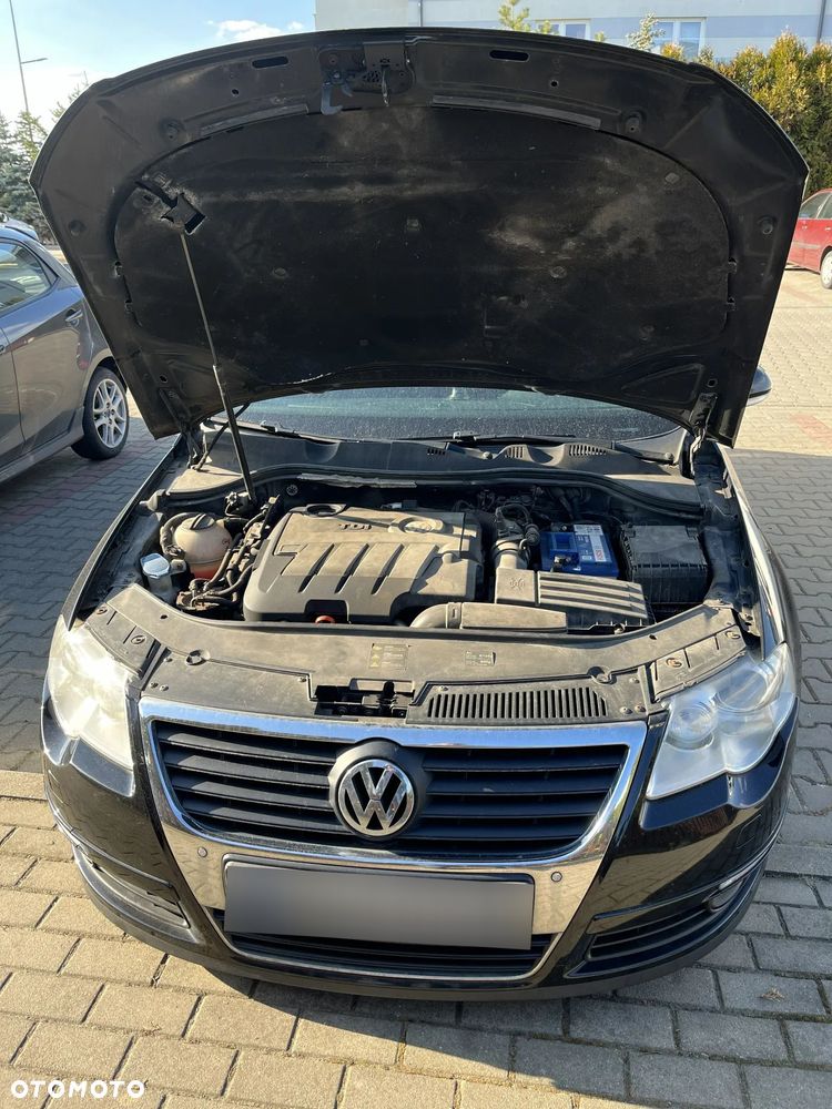 Volkswagen Passat 2.0 TDI DPF Comfortline - 10