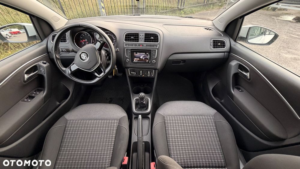 Volkswagen Polo - 18