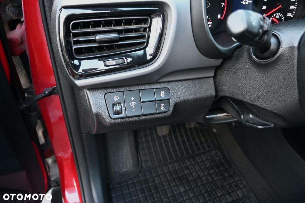 Kia Stonic 1.0 T-GDI 120 Platinum Edition - 35