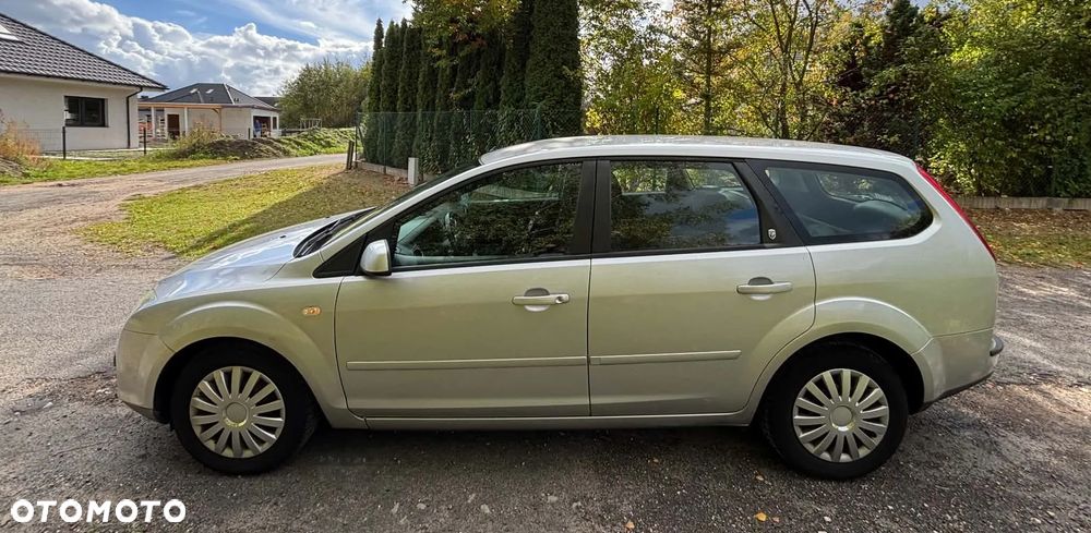 Ford Focus 1.6 Ti-VCT Style - 13