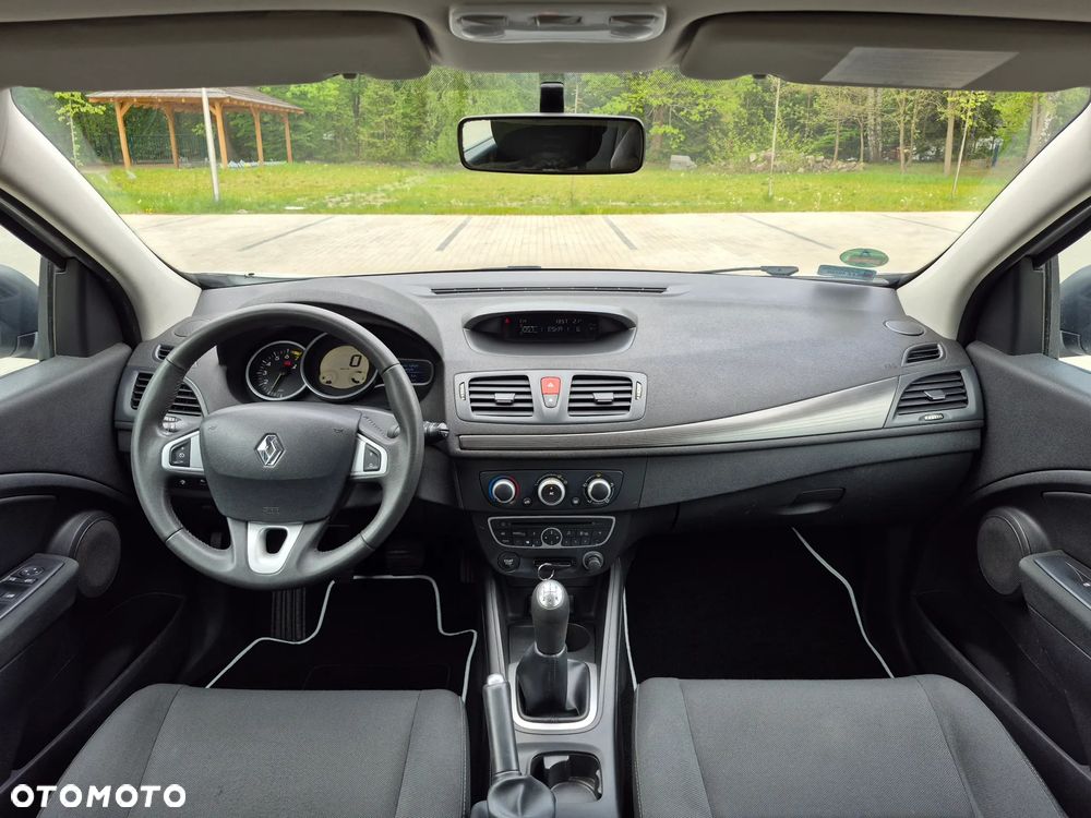 Renault Megane 1.6 16V 100 Expression - 12