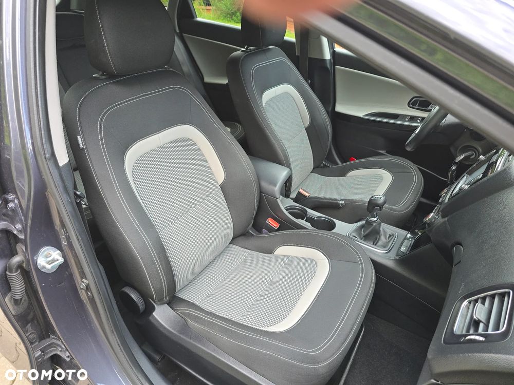 Kia Ceed 1.6 CRDi L - 28