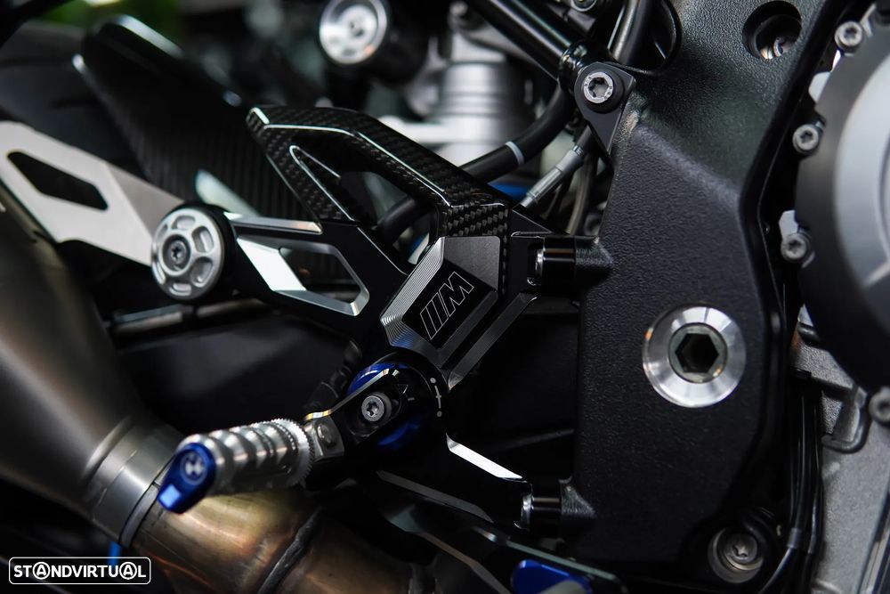 BMW M 1000 R M MOTORSPORT - 19