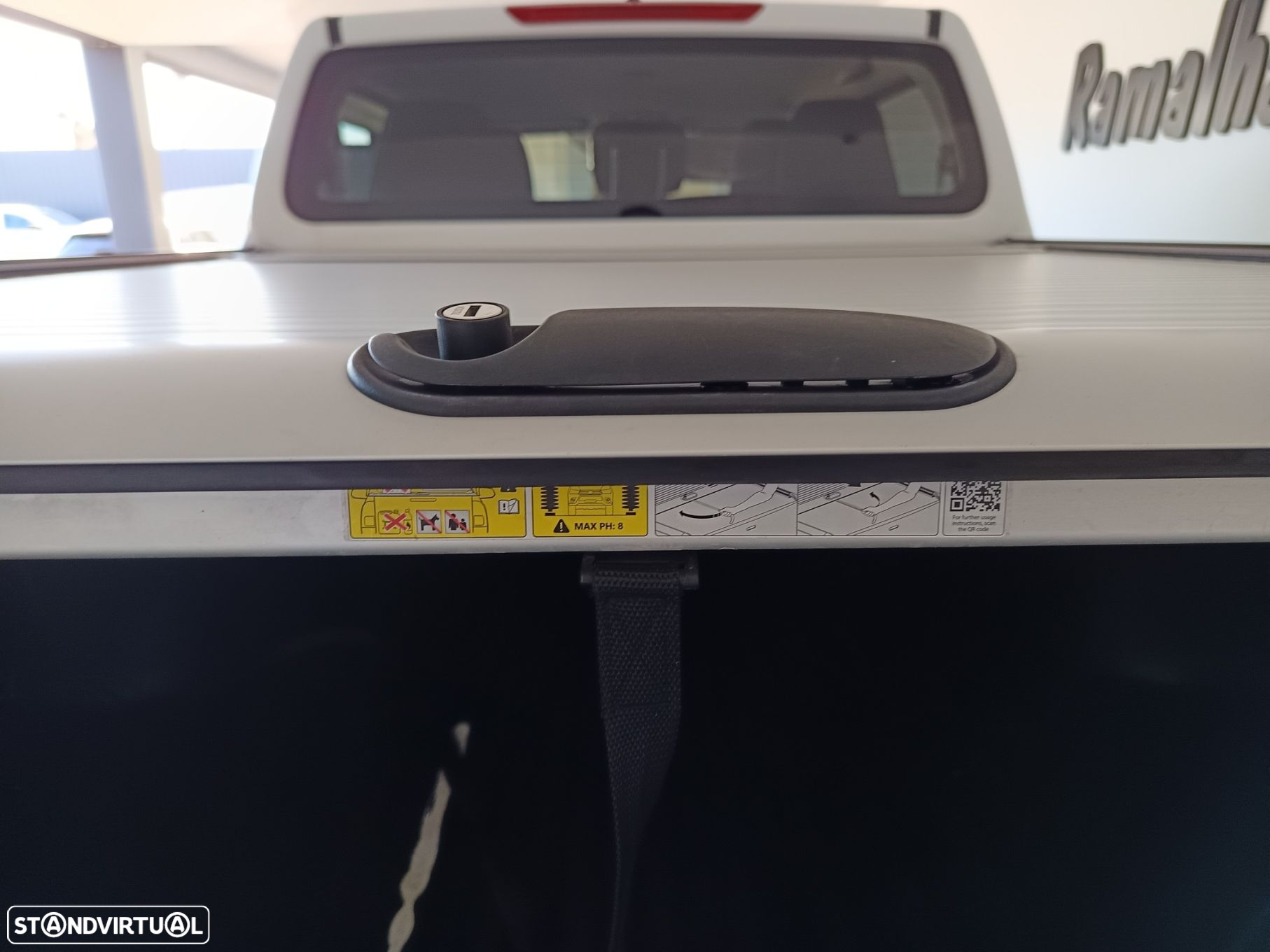 Nissan Navara 2.3 dCi CD 4WD N-Connecta - 9