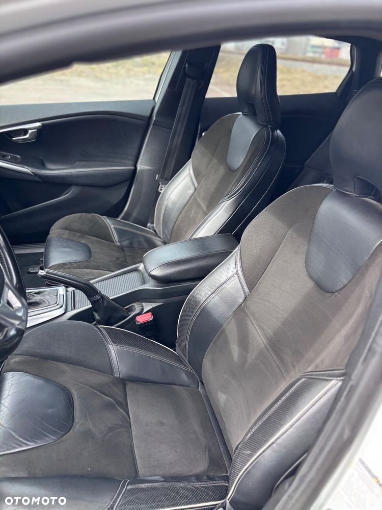 Volvo V40 D3 Drive-E R-Design Momentum - 9