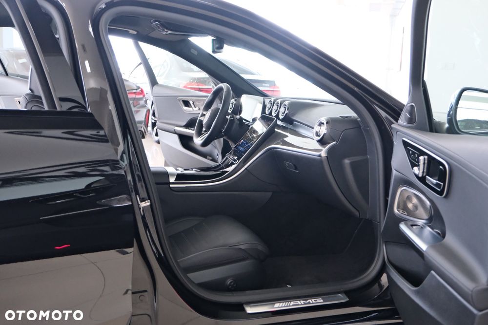 Mercedes-Benz Klasa C AMG 43 4Matic AMG Speedshift MCT9G AMG Sondermodell - 36
