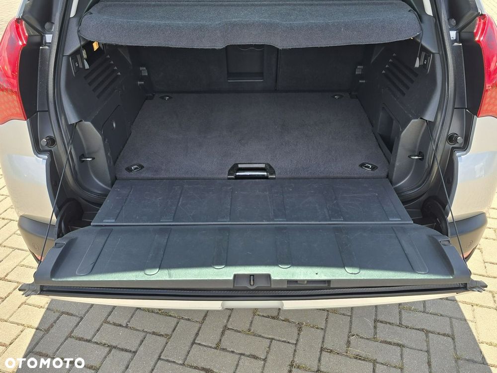 Peugeot 3008 - 16