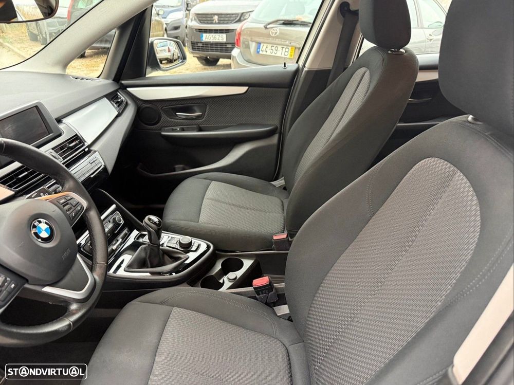 BMW 216 Active Tourer d - 9