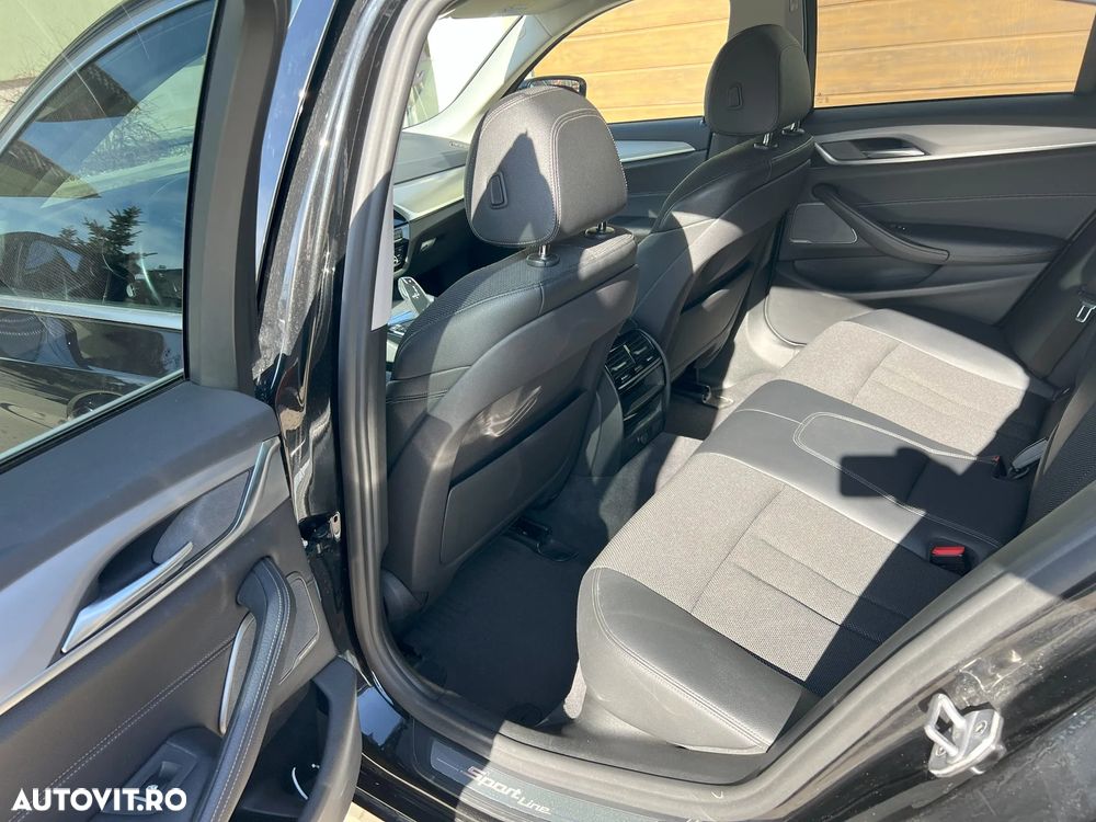 BMW Seria 5 520d xDrive Aut. Sport Line - 14