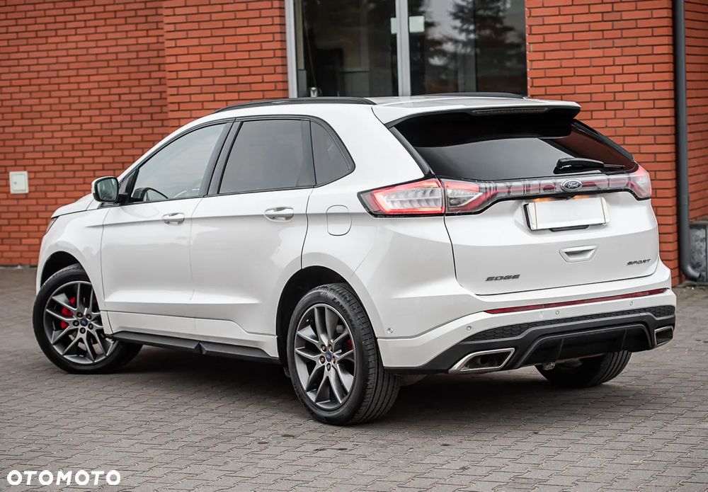 Ford Edge 2.0 TDCi Bi-Turbo 4x4 Titanium - 9