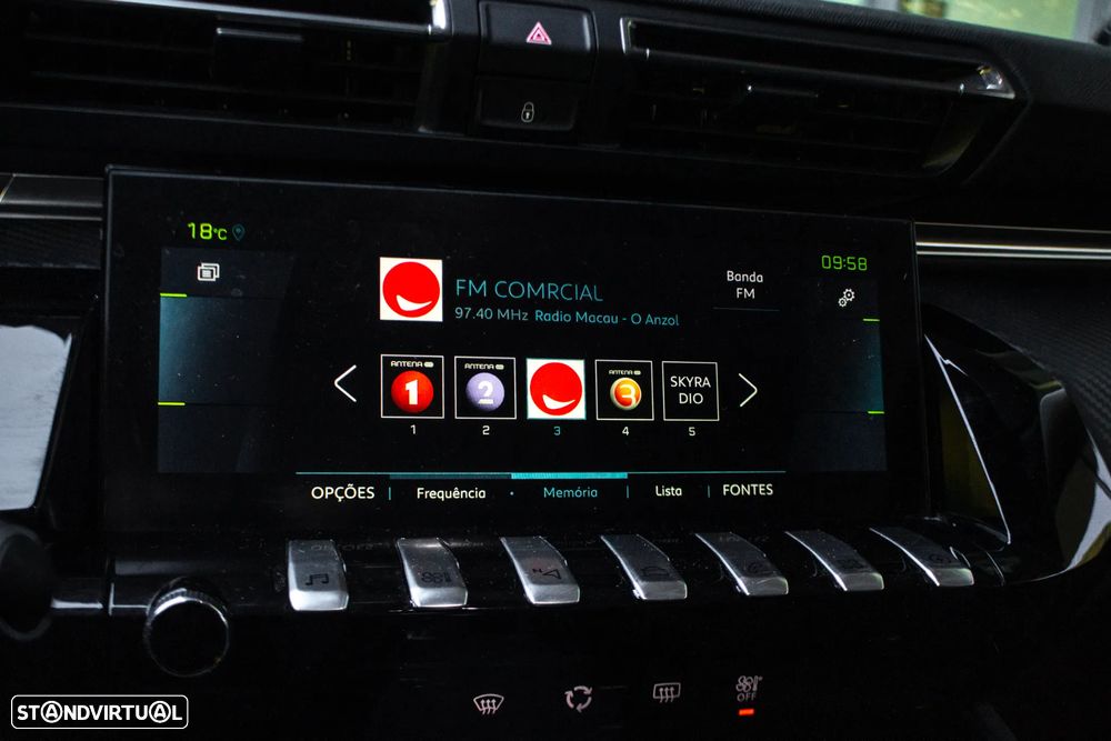 Peugeot 508 SW 1.6 Hybrid Allure e-EAT8 - 32