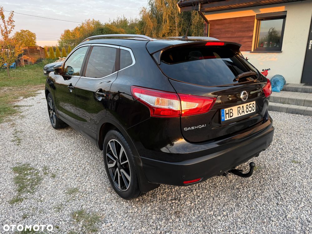 Nissan Qashqai 1.6 DIG-T TEKNA+ - 11