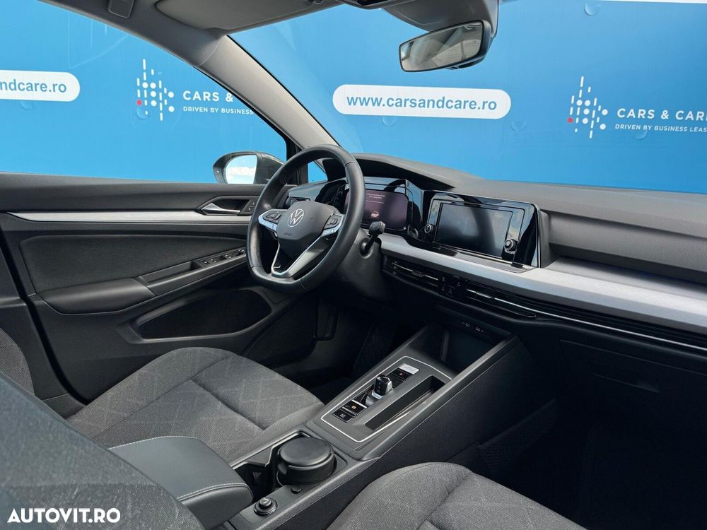 VOLKSWAGEN Golf 2023 — imagine 15