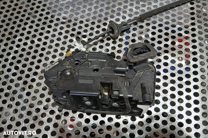 Broasca usa fata dreapta 5K1837016 5K1837016 Volkswagen VW Golf 6 [20 - 2