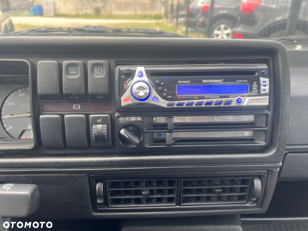 Volkswagen Jetta 1.8 CL - 33