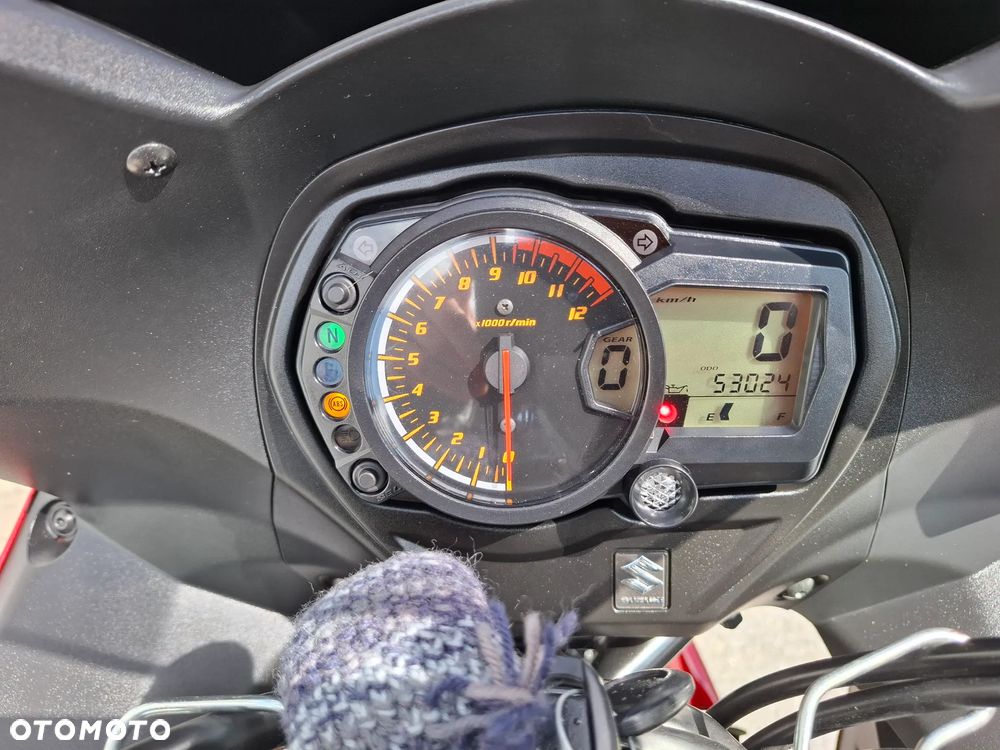 Suzuki GSX - 10