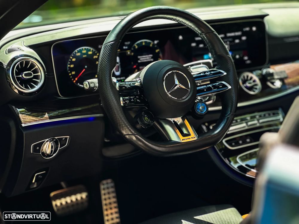 Mercedes-Benz E 53 AMG 4Matic+ - 17