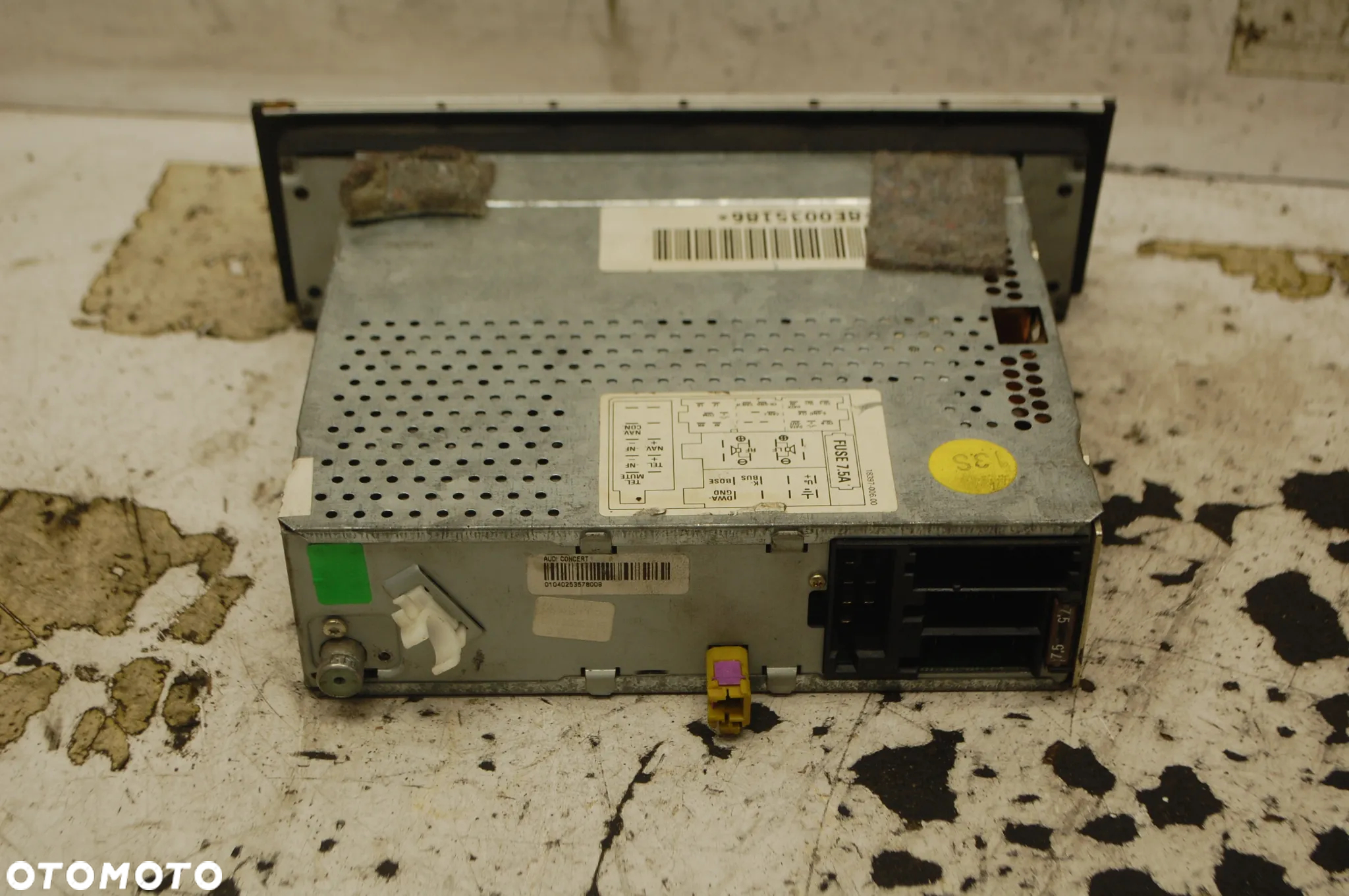 RADIO AUDI CONCERT CD 8E0035186D AUDI A4 B7 B6 8E0035186 - 12