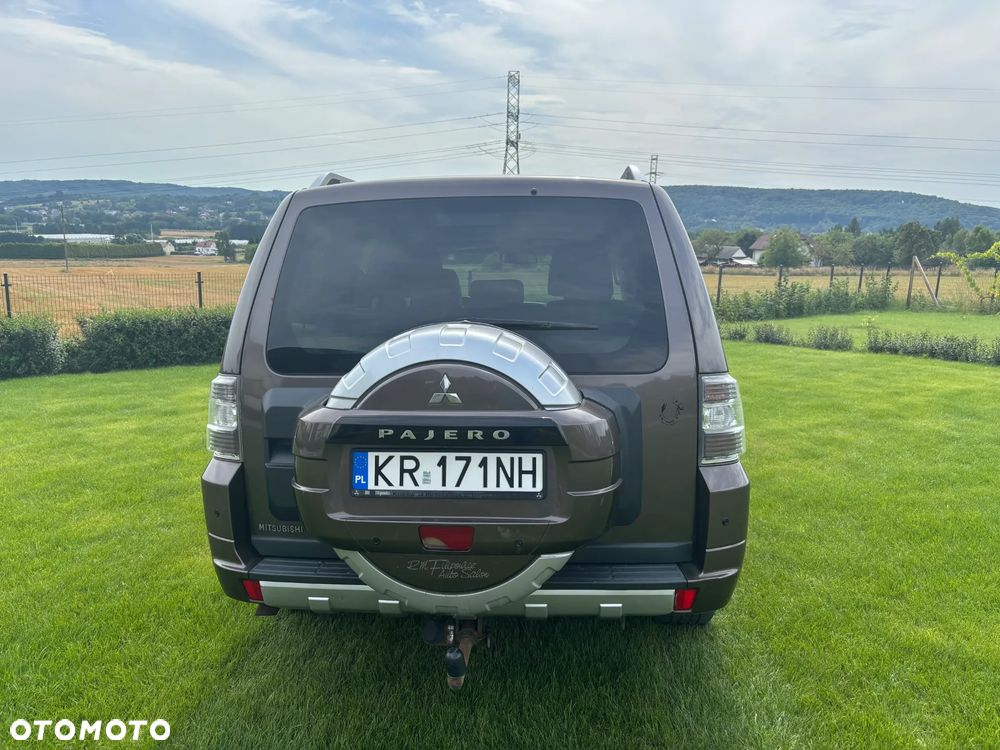 Mitsubishi Pajero 3.2 DID Elegance - 4