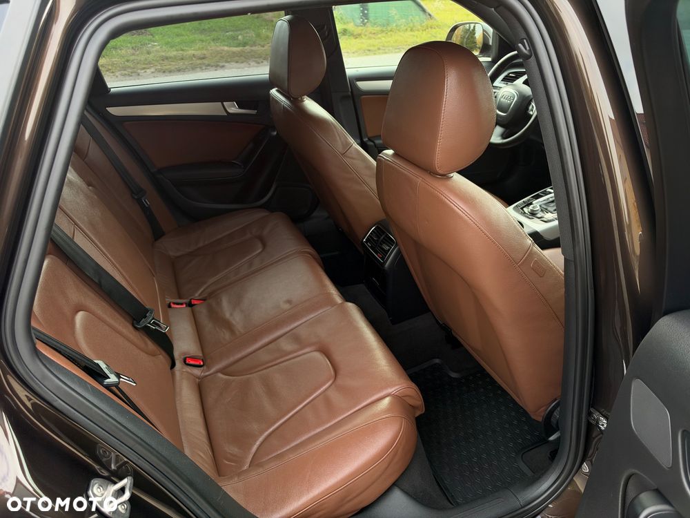 Audi A4 Allroad 2.0 TFSI S tronic - 17