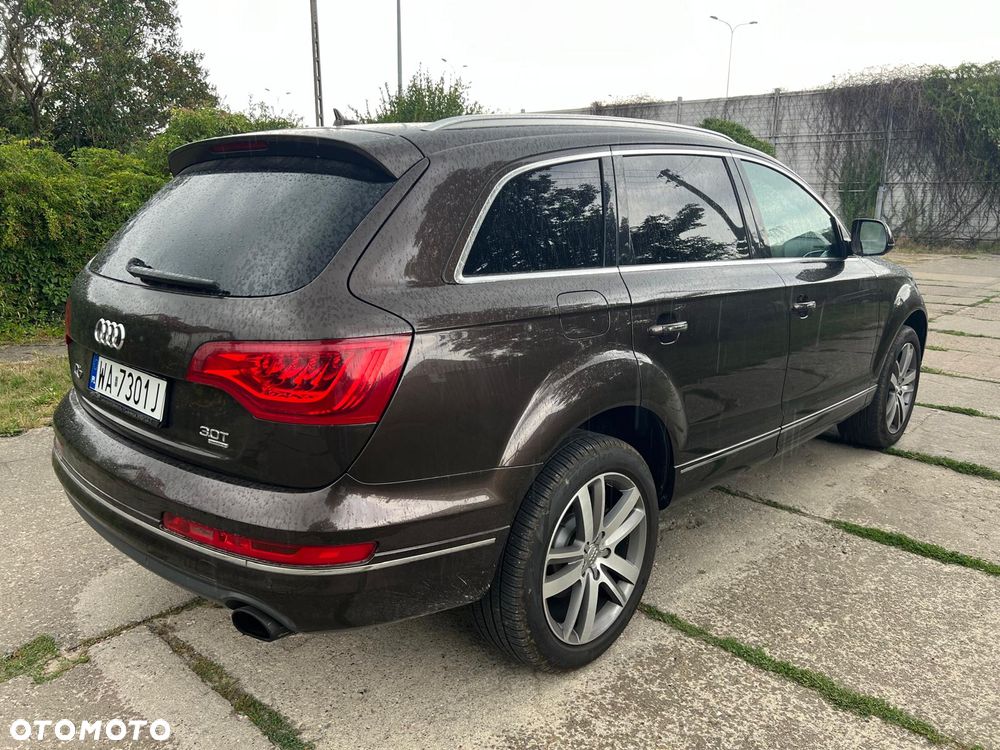 Audi Q7 3.0 TFSI Quattro Tiptronic - 7