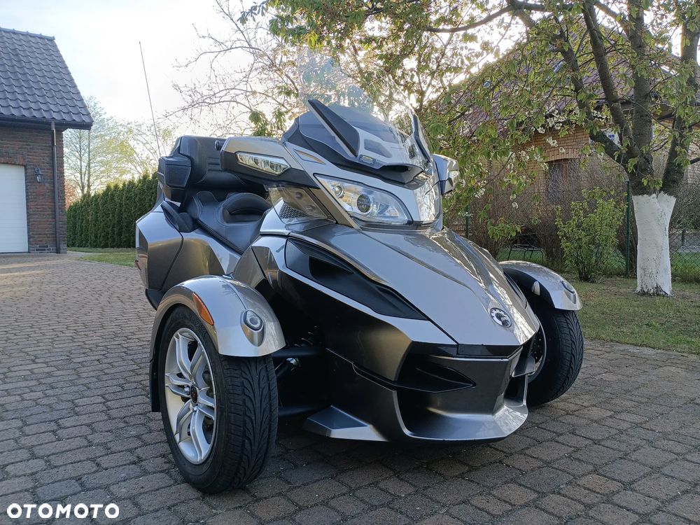 Can-Am Spyder - 3