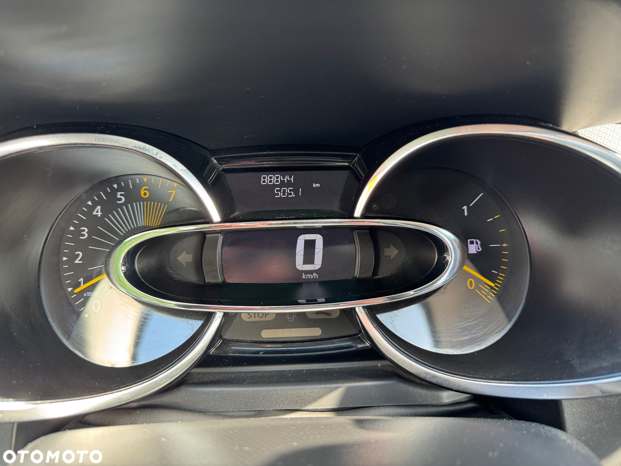 Renault Clio (Energy) TCe 90 Start & Stop LIMITED - 25