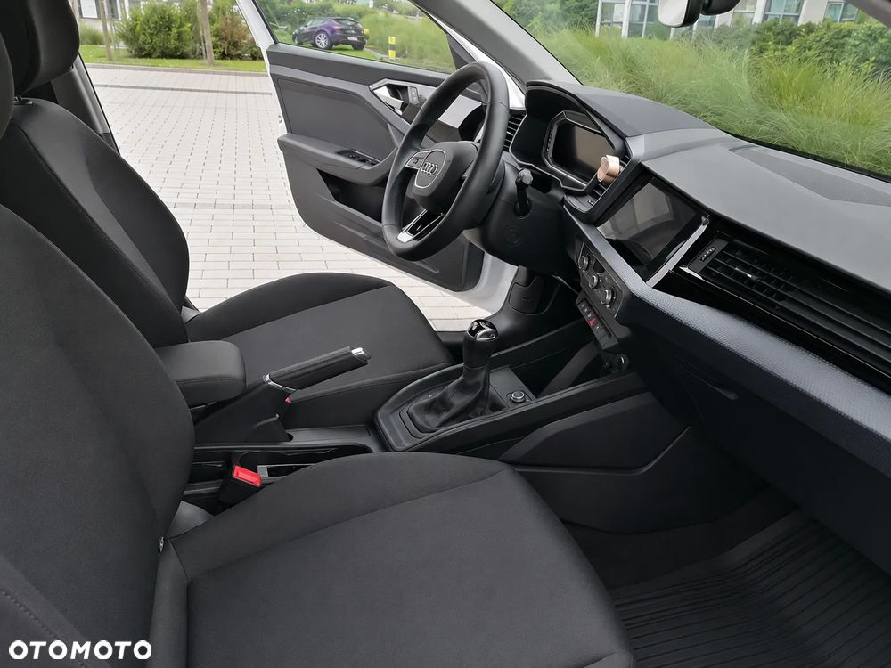 Audi A1 Sportback 35 TFSI Advanced S tronic - 8