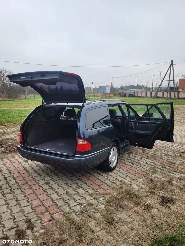 Mercedes-Benz Klasa E 430 T Elegance - 15