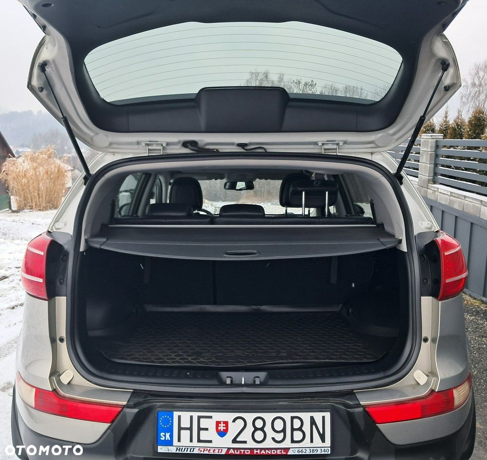 Kia Sportage - 10
