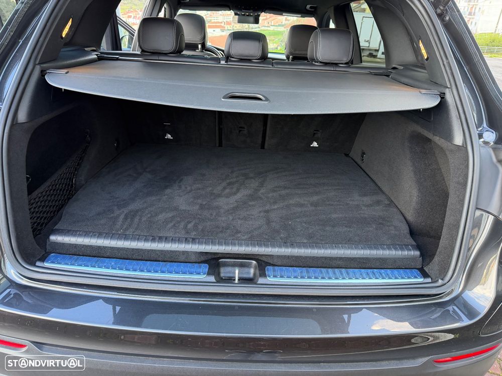 Mercedes-Benz GLC 300 de 4Matic 9G-TRONIC AMG Line Plus - 42