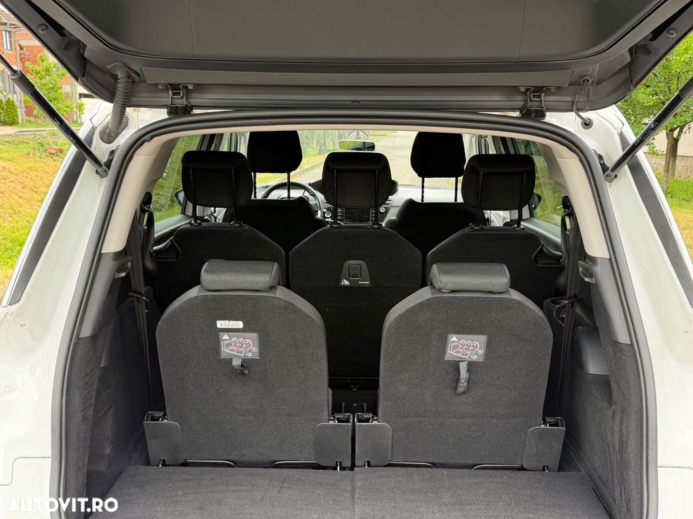Citroën C4 Grand Space Tourer 1.5 BlueHDi S&S EAT8 Shine - 3