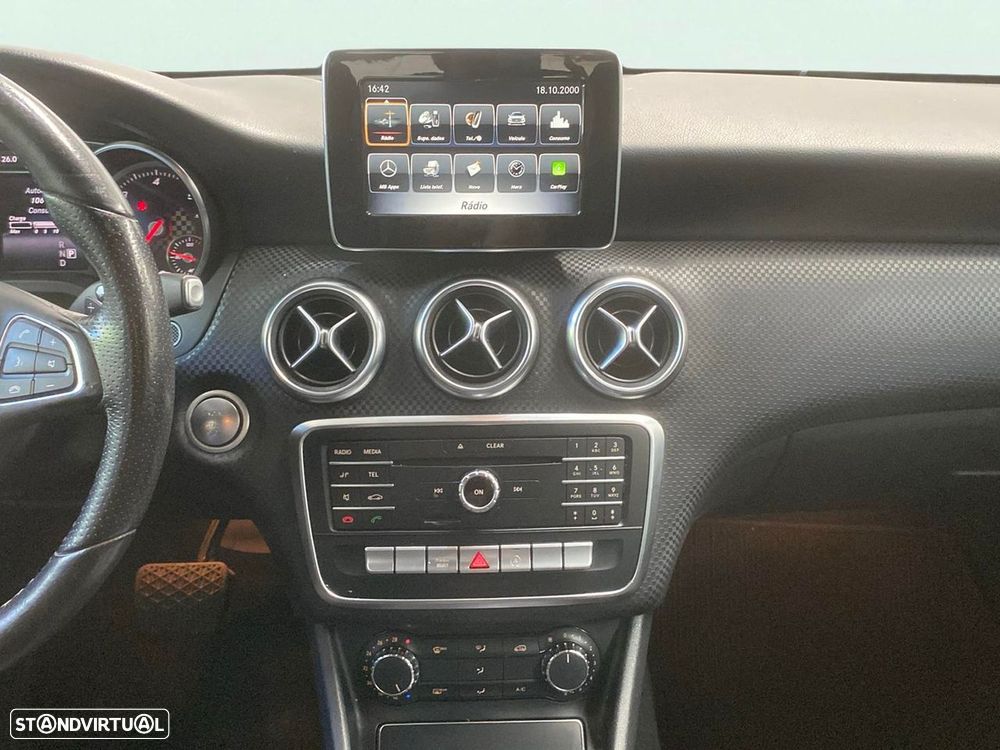 Mercedes-Benz A 180 - 9
