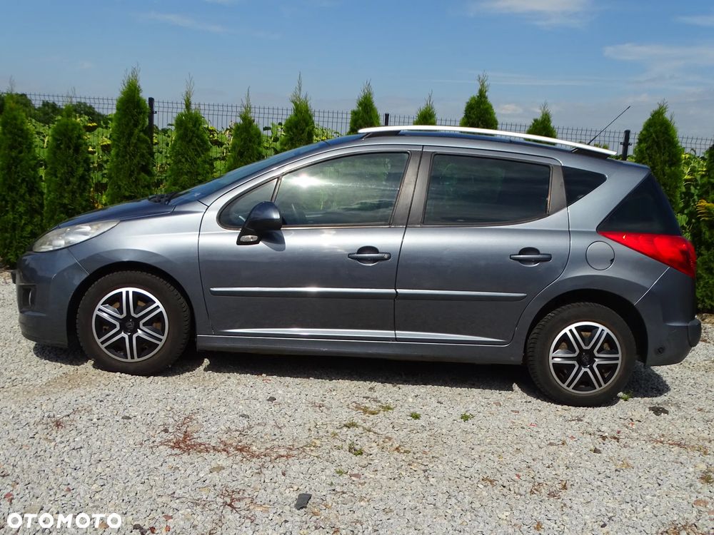 Peugeot 207 - 19