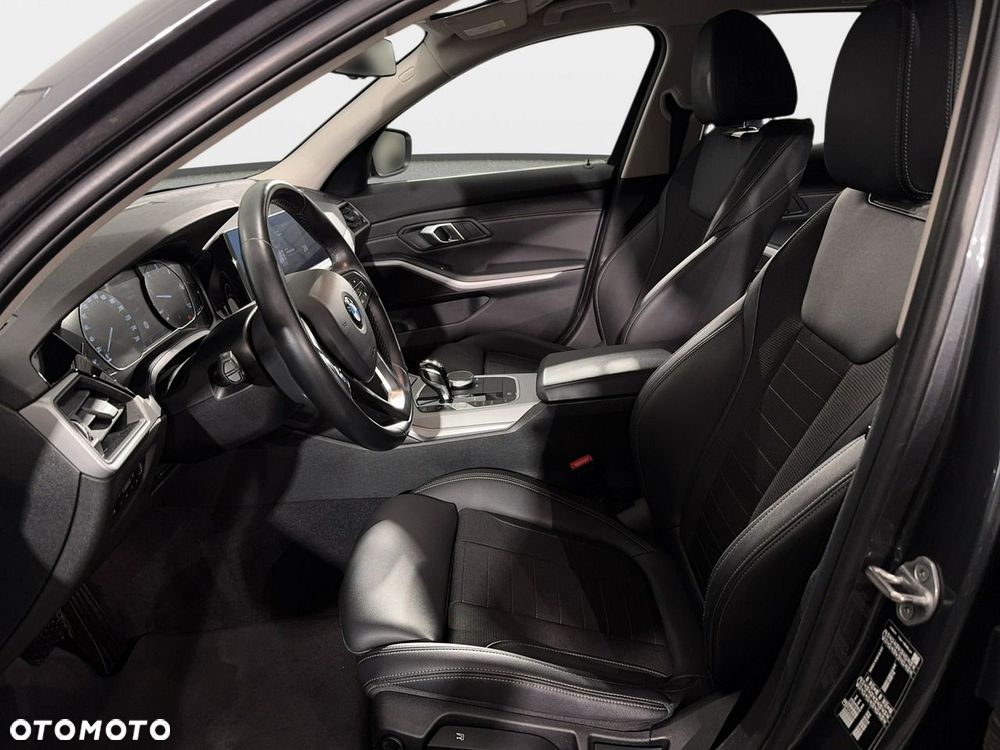 BMW Seria 3 - 14