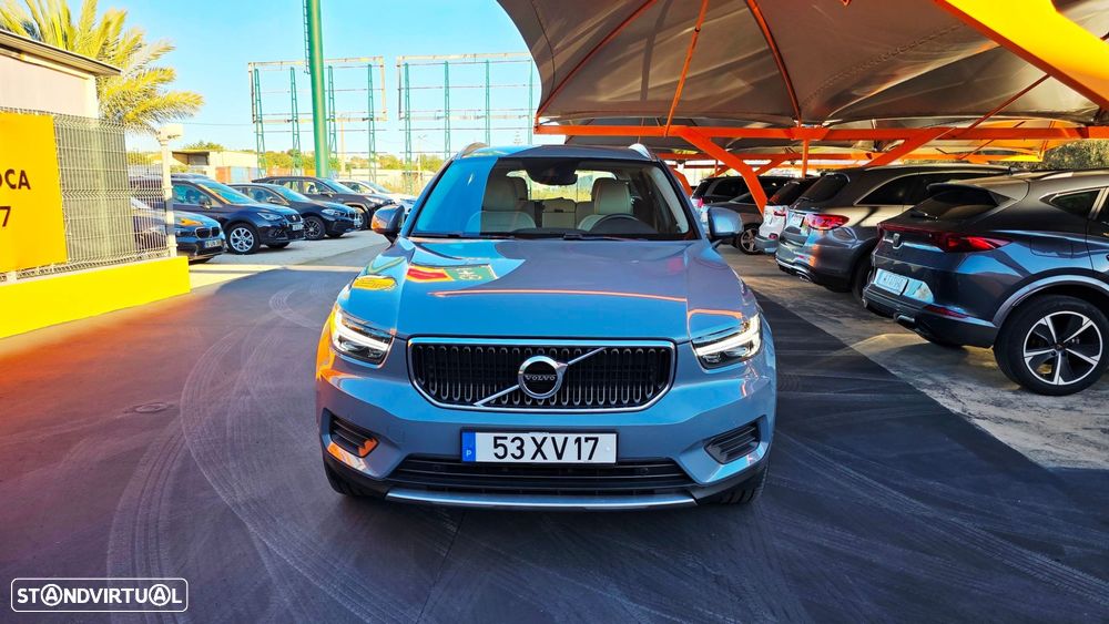 Volvo XC 40 2.0 D3 Momentum Geartronic - 22