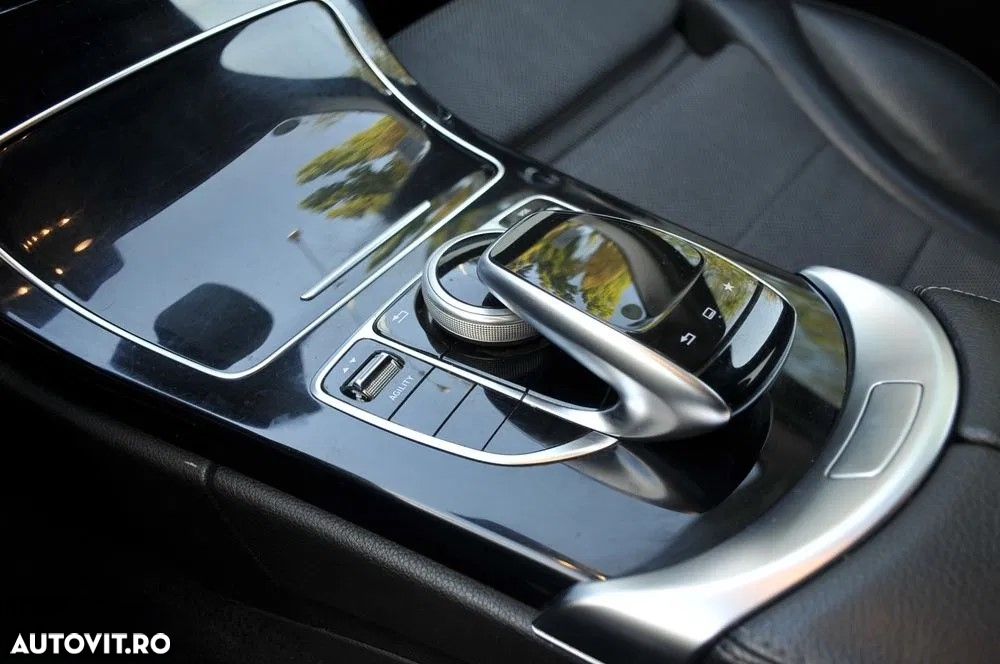 Mercedes-Benz C - 3