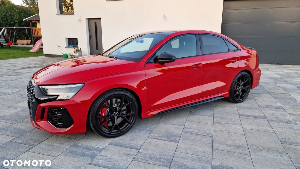 Audi RS3 Limousine TFSI Quattro S tronic - 4