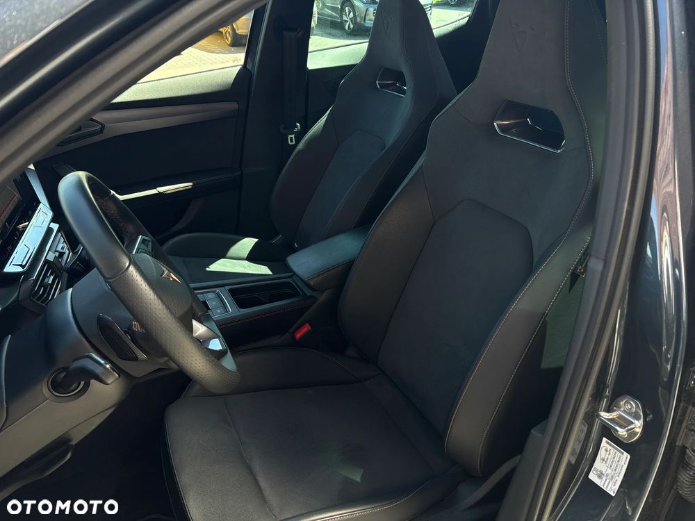 Cupra Formentor 1.5 eTSI mHEV DSG - 12