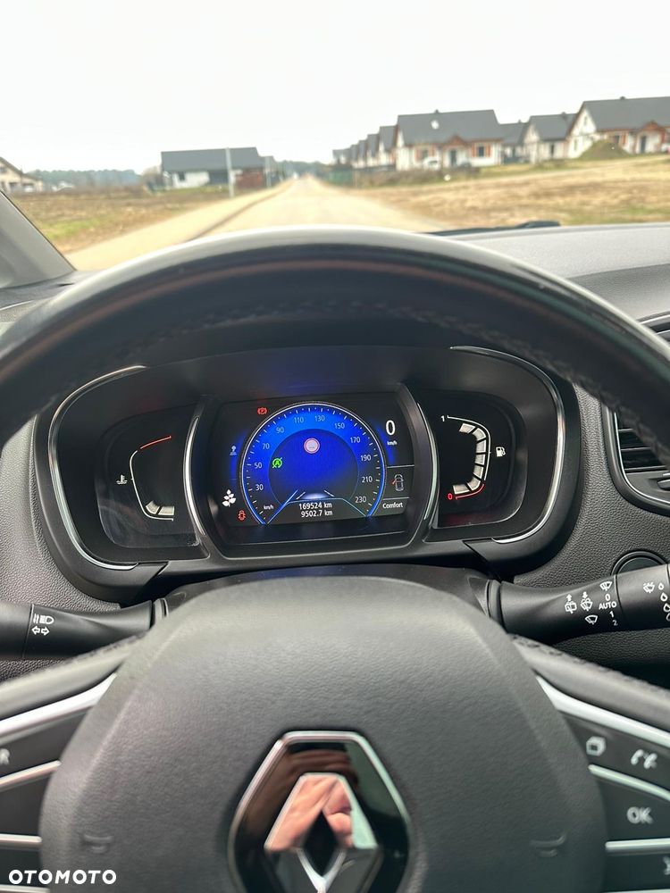 Renault Grand Scenic ENERGY TCe 130 INTENS - 11