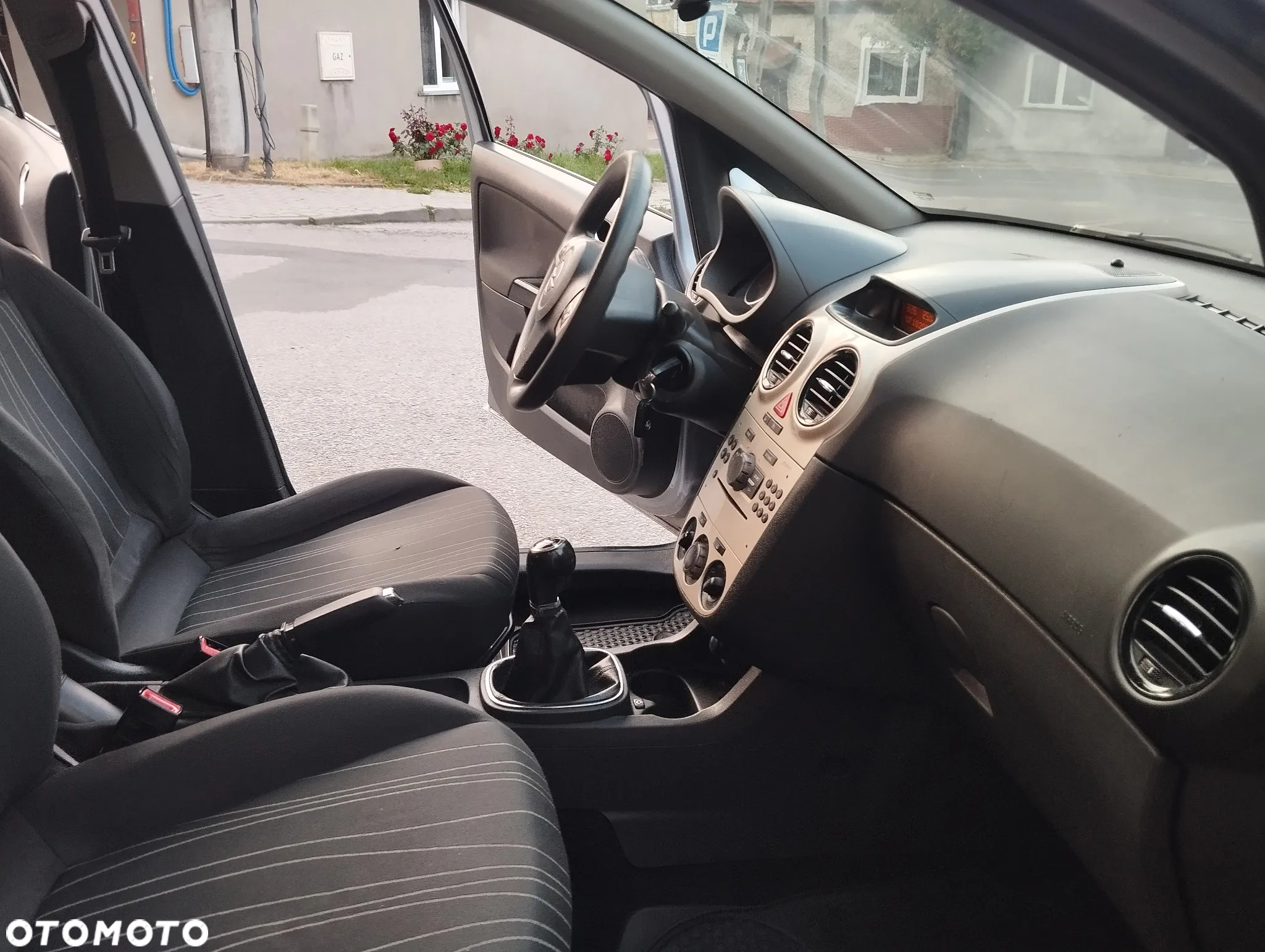 Opel Corsa - 19