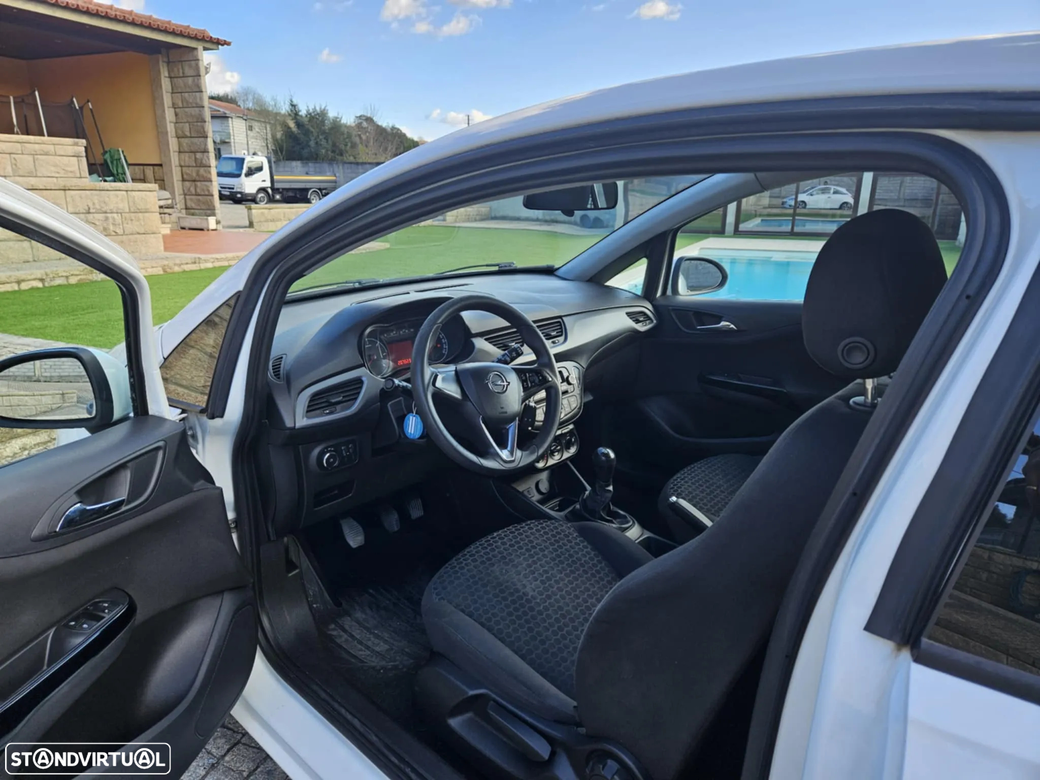 Opel CORSA VAN - 9