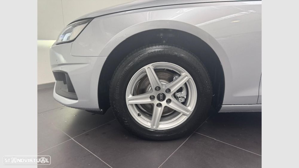 Audi A4 35 TDI Advanced S tronic - 20