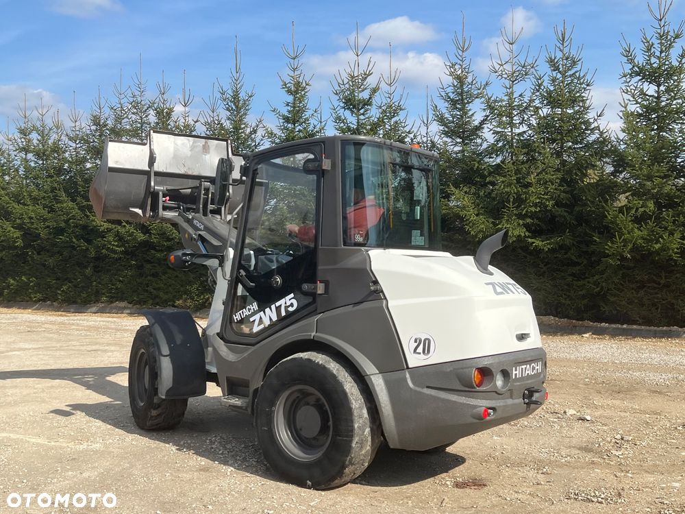 Hitachi ŁADOWARKA HITACHI ZW75 szybkozłącze hydr. Łyżka widły Cat 906 907 908 Deutz Volvo Liebherr Zw 75 5ton szybka jazda! MECALAC Jcb - 18