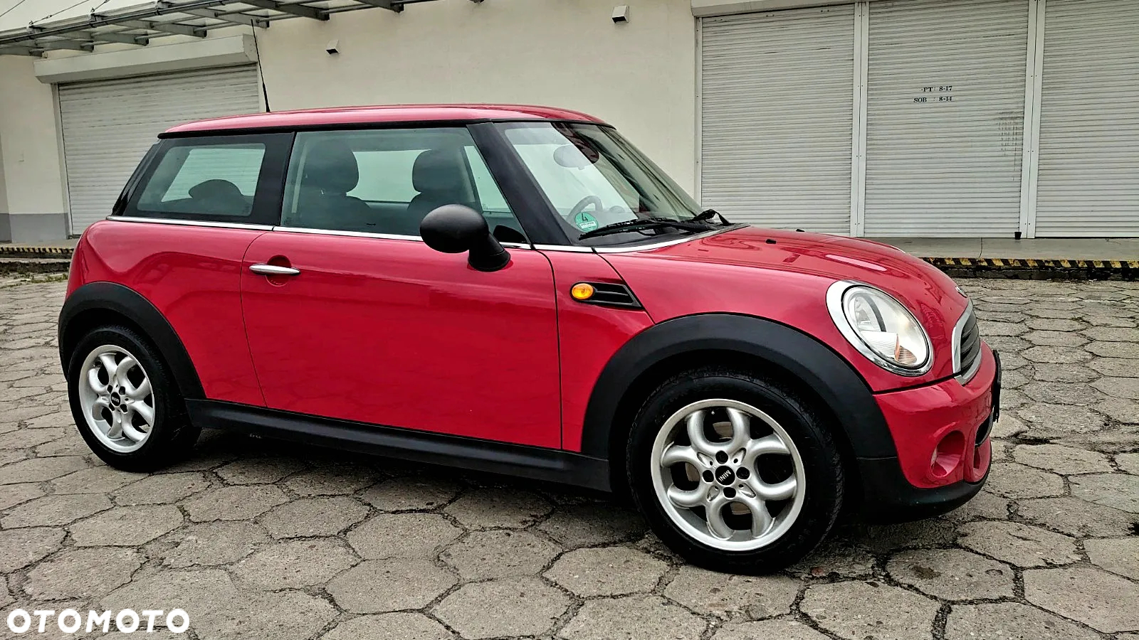 MINI ONE - 11