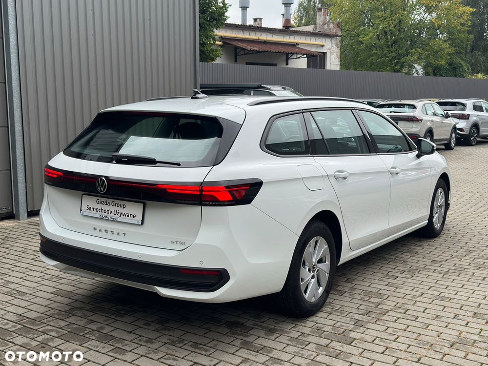 Volkswagen Passat 1.5 TSI ACT mHEV Trend DSG - 7