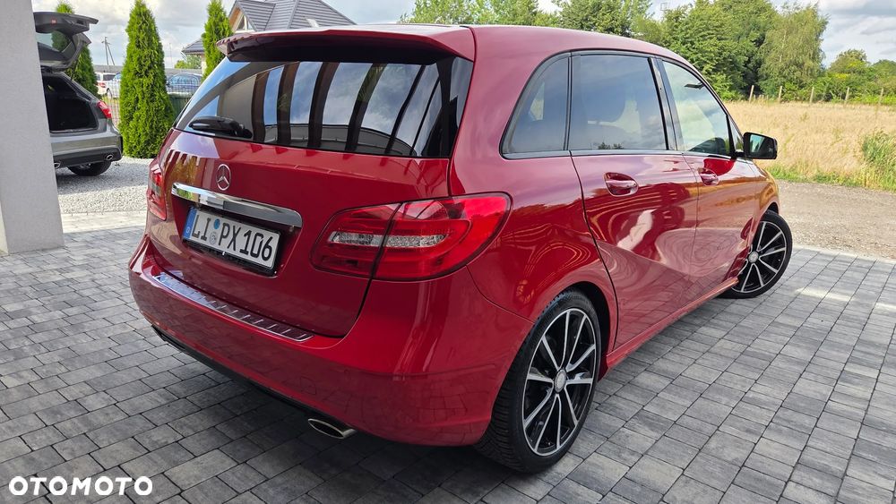 Mercedes-Benz Klasa B 200 (BlueEFFICIENCY) - 24