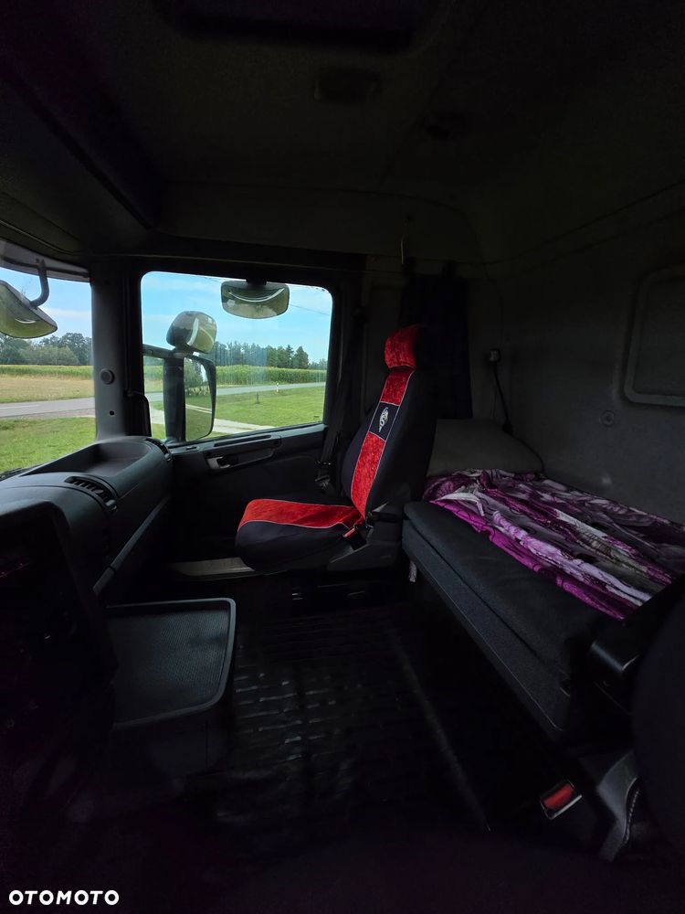 Scania R270 - 12